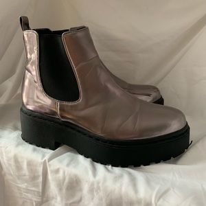 Steve Madden leather reflective heeled boots